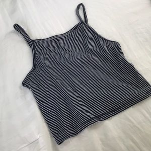 Brandy Melville crop top